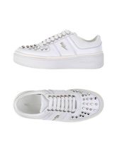 NEIL BARRETT Low Sneakers & Tennisschuhe