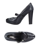 GUESS Pumps