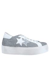 2STAR Low Sneakers & Tennisschuhe