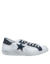 2STAR Low Sneakers & Tennisschuhe