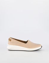 Clarks Un Rio Step blush leather 26149713D