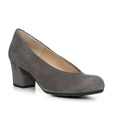 Pumps aus Veloursleder