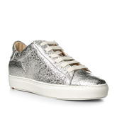 Sneaker im Metallic-Look