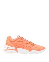 PUMA x PANTONE Low Sneakers & Tennisschuhe