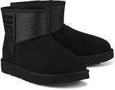 Boots Classic Mini von UGG in schwarz für Damen. Gr. 42
