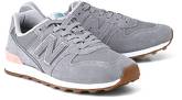 Retro-Sneaker 996 von New Balance in grau für Damen. Gr. 39