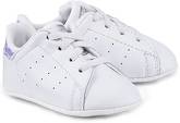 Stan Smith Crib von Adidas Originals in weiß für Mädchen. Gr. 17,18,19,20,21