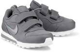 Sneaker Md Runner 2 von Nike in grau für Mädchen. Gr. 28,31