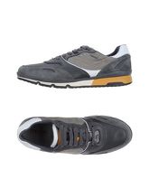 GEOX Low Sneakers & Tennisschuhe