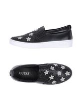 GUESS Low Sneakers & Tennisschuhe