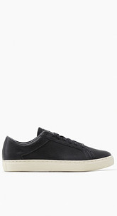 Sportiver Sneaker in Leder-Optik