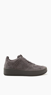 Sportiver Trend-Sneaker aus Veloursleder