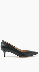 Pumps mit Kitten Heel, in Leder-Optik