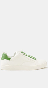 nicolette sneaker