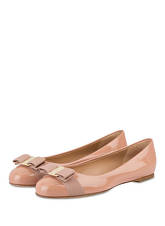 Salvatore Ferragamo Lack-Ballerinas Varina beige