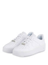 Nike Sneaker Air Force 1 Sage weiss