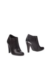 GUESS Ankle Boots