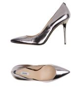 GUESS Pumps