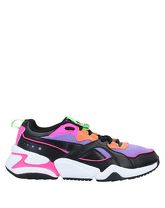 PUMA Low Sneakers & Tennisschuhe