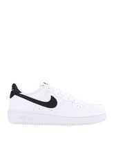 NIKE Low Sneakers & Tennisschuhe