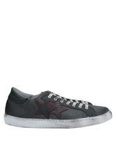 2STAR Low Sneakers & Tennisschuhe