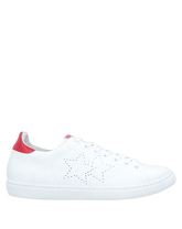 2STAR Low Sneakers & Tennisschuhe