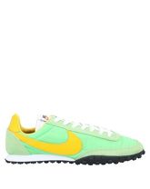 NIKE Low Sneakers & Tennisschuhe