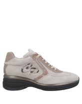 CESARE P. Low Sneakers & Tennisschuhe