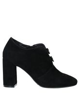 EMANUÉLLE VEE Ankle Boots