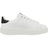 Victoria  Sneaker -