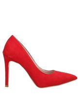 LUISA B. Pumps