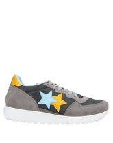 2STAR Low Sneakers & Tennisschuhe