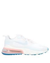 NIKE Low Sneakers & Tennisschuhe