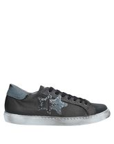 2STAR Low Sneakers & Tennisschuhe