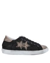 2STAR Low Sneakers & Tennisschuhe