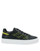 CESARE P. Low Sneakers & Tennisschuhe