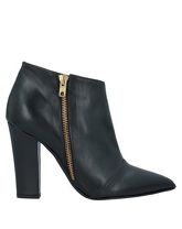 SPAZIOMODA Ankle Boots