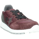 2 Stars  Sneaker 2153