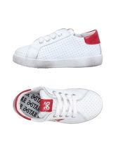 2STAR Low Sneakers & Tennisschuhe