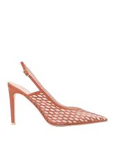 LE CLIQUE by KAT MACONIE Pumps