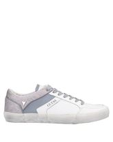 GUESS Low Sneakers & Tennisschuhe