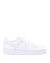 NIKE Low Sneakers & Tennisschuhe