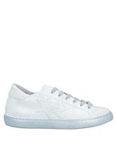 2STAR Low Sneakers & Tennisschuhe