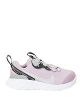 NIKE Low Sneakers & Tennisschuhe