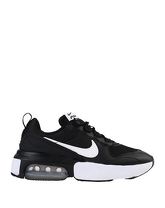 NIKE Low Sneakers & Tennisschuhe