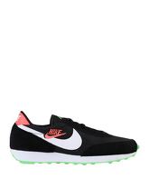 NIKE Low Sneakers & Tennisschuhe