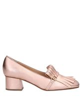 THE SELLER Pumps