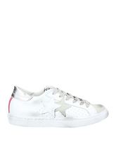 2STAR Low Sneakers & Tennisschuhe