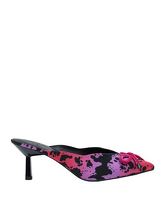 LE CLIQUE by KAT MACONIE Mules & Clogs