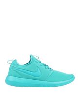 NIKE Low Sneakers & Tennisschuhe